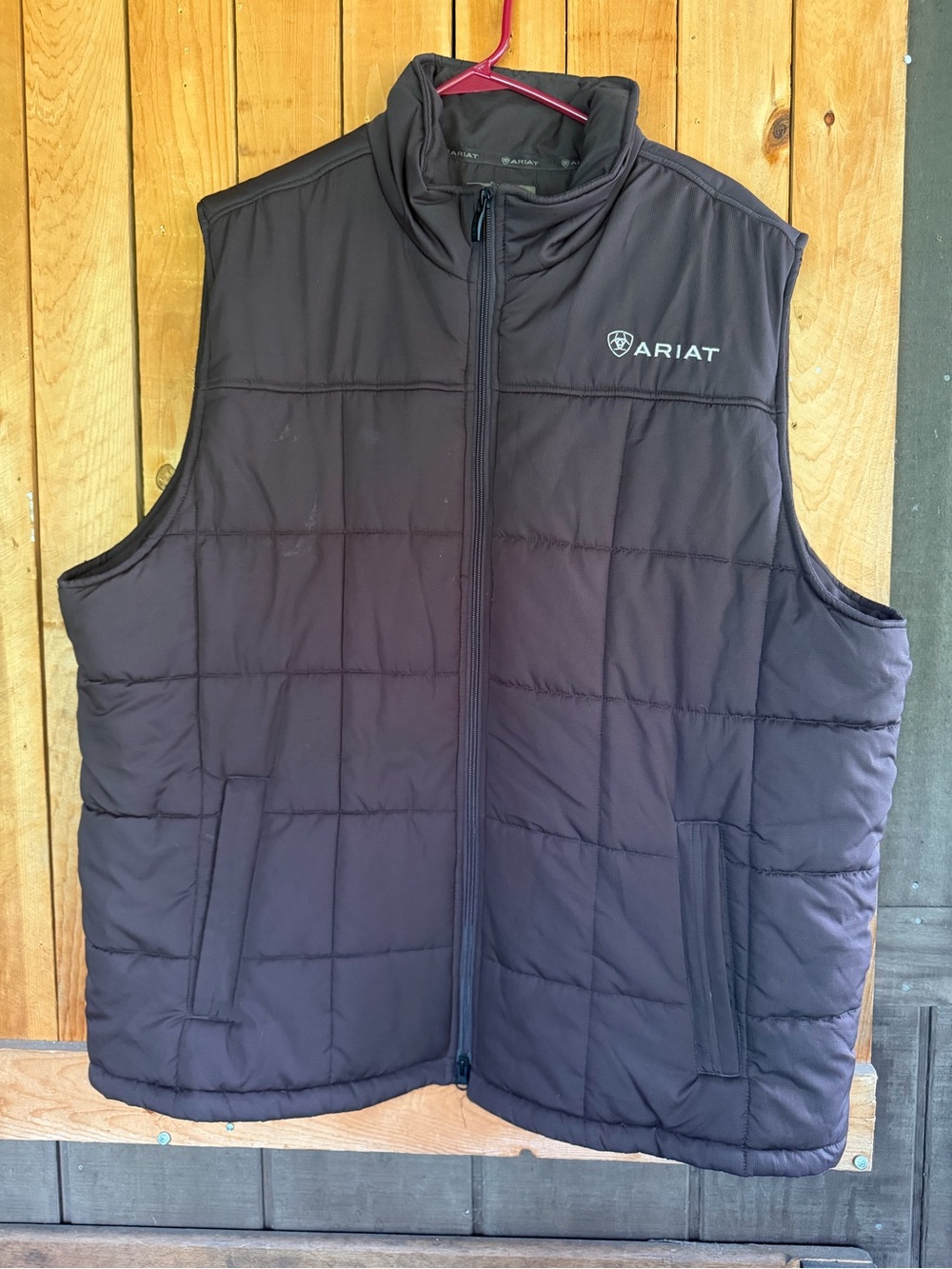 Chocolate Brown Ariat Men's Quilted Insulated Vest - Black
